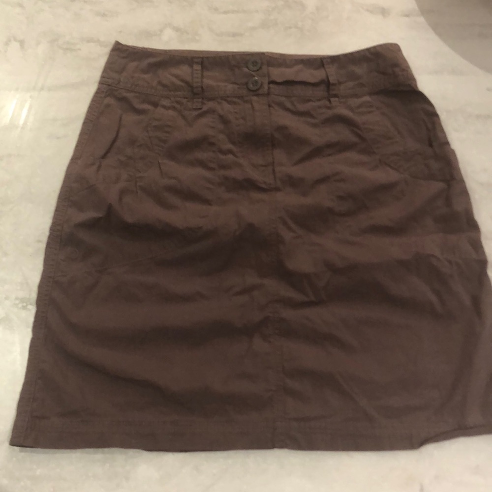 MEC light brown straight skirt. Cotton / spandex. EUC!